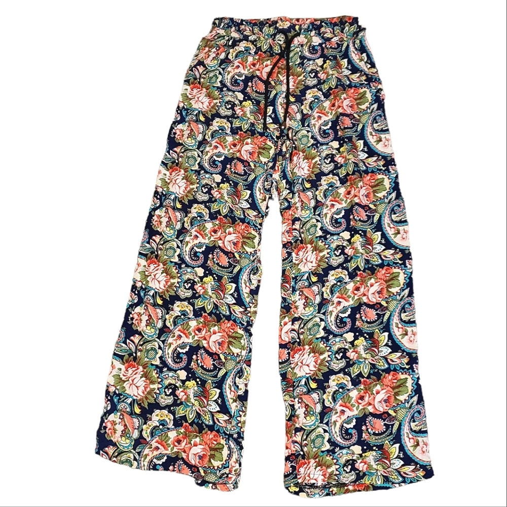 MINT GREEN | Women's multi-color paisley floral-print loungewear pants.